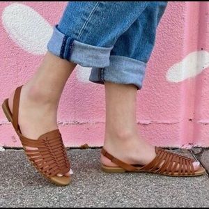 Qupid huarache sandals size 6